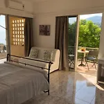 Sea View Apartment With Swimning Pool