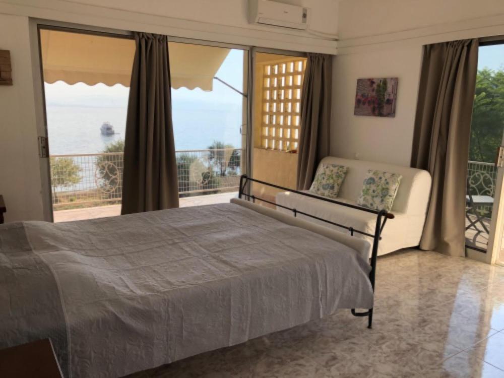 Sea View With Swimning Pool Apartment *